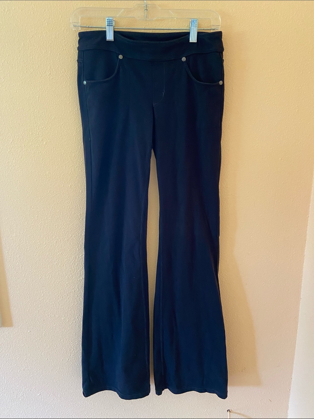 Women’s Athleta Black Wide Leg Pants, Pull On, Size XS, Stretch